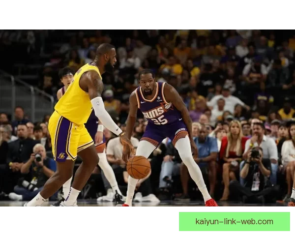 湖人豪取七连胜詹姆斯高效狂砍30分力压杜兰特上演激情暴扣盛宴震撼全场